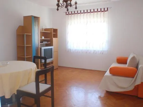 Apartment Klimatisierte Wohnung Mit Balkon Und Parkplatz Umag